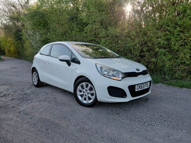 2014 Kia Rio, full service completed and new MOT