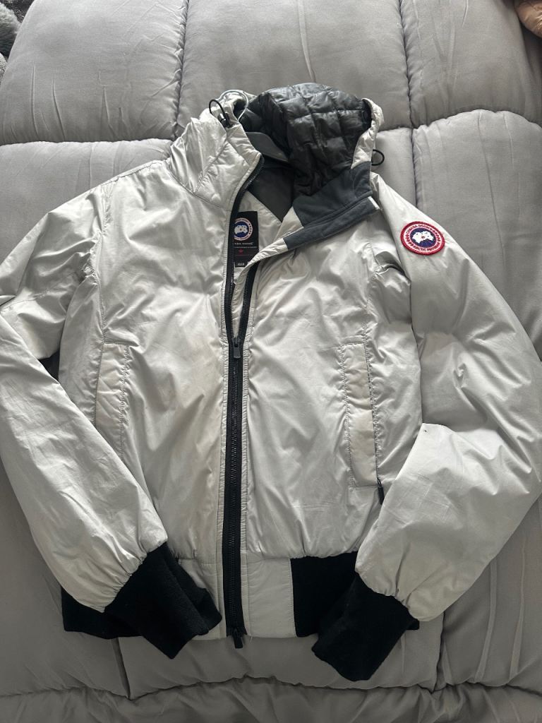 Xs Canada goose 