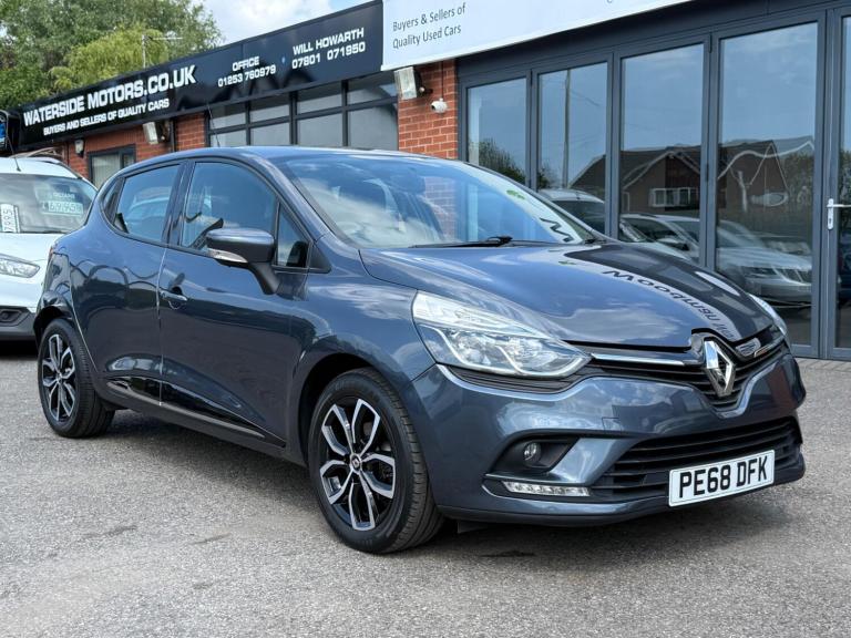 2019 Renault Clio 1.5 dCi Play Hatchback 5dr Diesel Manual Euro 6 (s/s) (90 ps) Hatchback Diesel ...