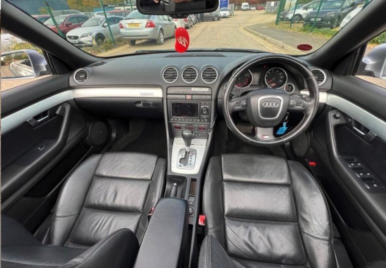 Audi, A4, Convertible, 2006, Semi-Auto, 3123 (cc), 2 doors