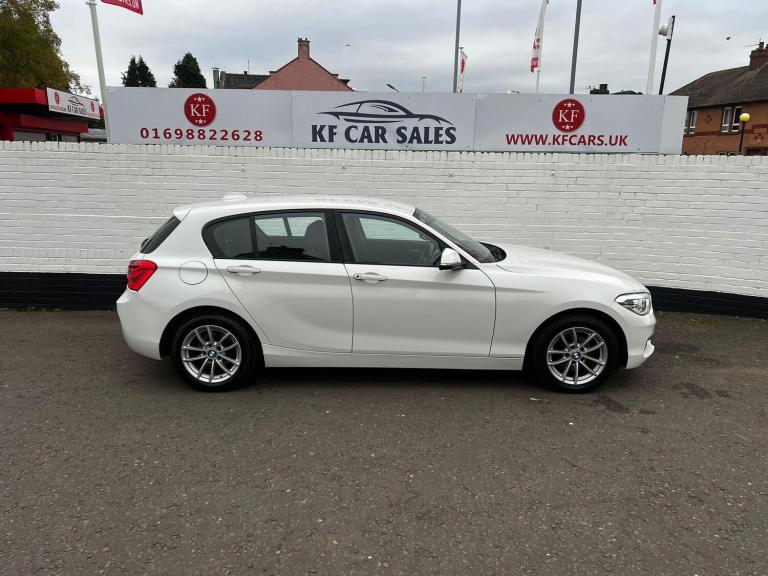 2018 BMW 1 Series 116d SE Business 5dr [Nav/Servotronic] HATCHBACK DIESEL Manual