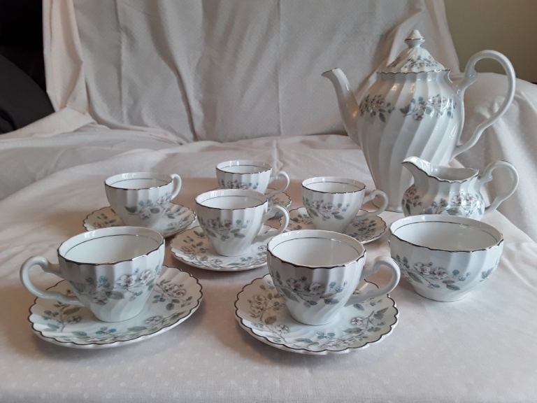 Vintage Johnson Brothers Snowhite Regency Blackberries Coffee Set
