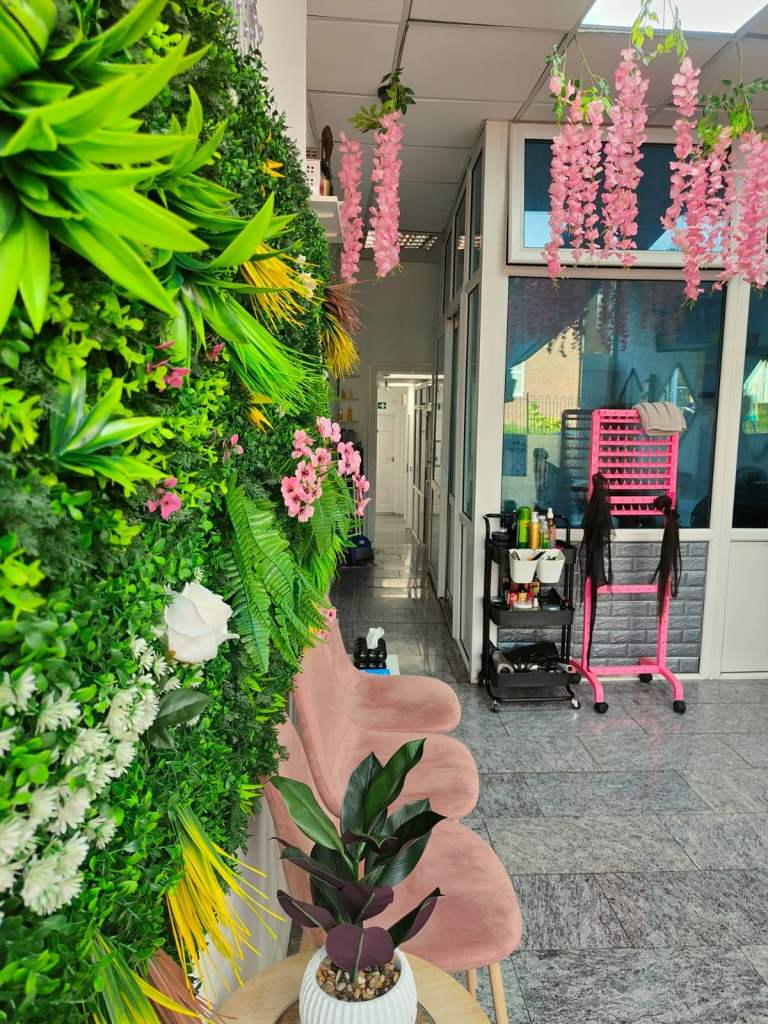  Salon Space Opportunity! 💇‍♀️