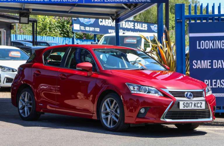 2017 Lexus CT 1.8 200h Executive Edition Hatchback 5dr Petrol Hybrid CVT Euro 6 (s/s) (13 Hatchba...