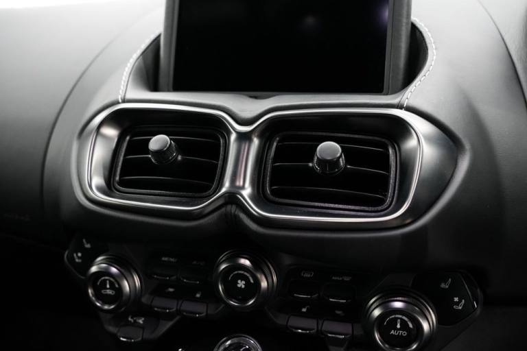 2018 Aston Martin Vantage 4.0 V8 Coupe 2dr Petrol Auto Euro 6 (510 ps) Coupe Petrol Automatic