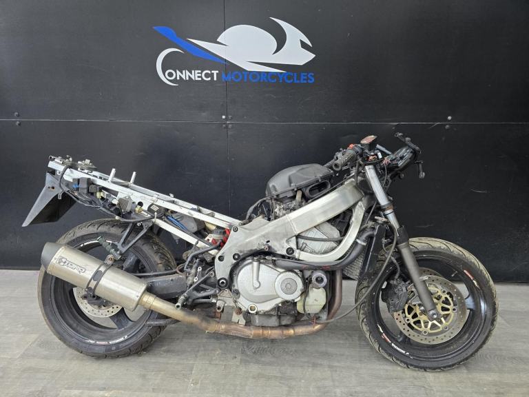 HONDA CBR 600 F PROJECT BIKE 1999 HPI CLEAR