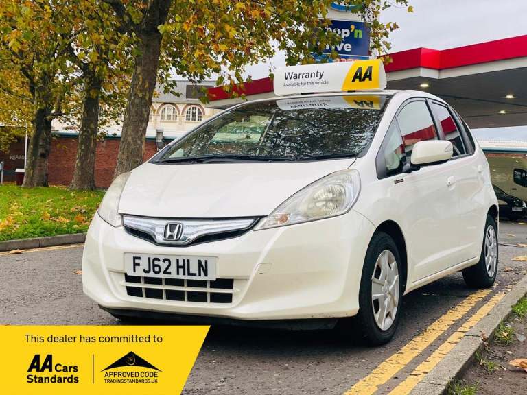 2025 Honda Fit 1.3h IMA HE Hatchback 5dr Petrol Hybrid CVT Euro 5 (102 ps) HYBRID ELECTRIC Automatic