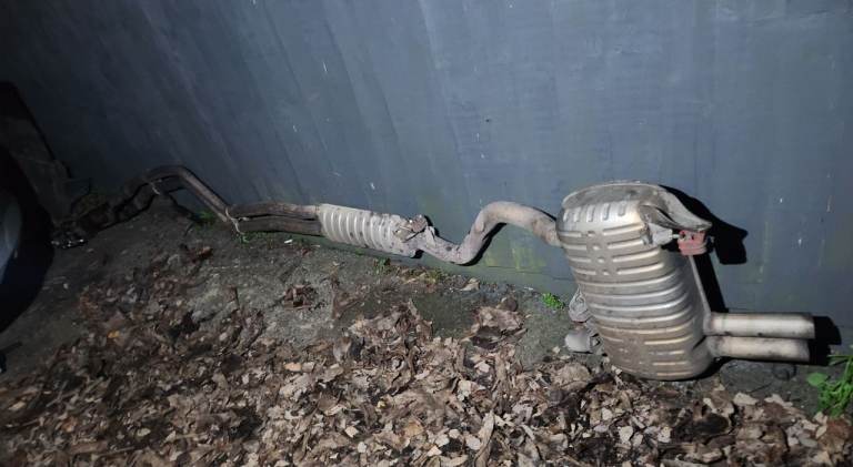 BMW E92 E93 325i N52 Exhaust System Complete With Catalytic Converters