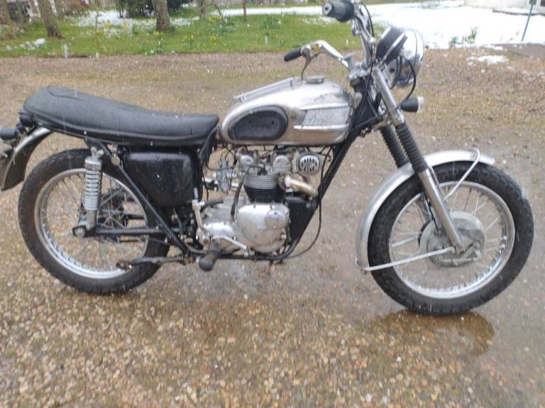 Triumph tiger 100ss 1965  500cc t100ss