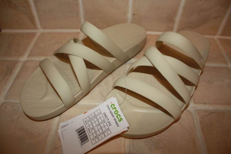 Crocs Splash Strappy in Bone Colourway Size Women's UK 7 **NEW**