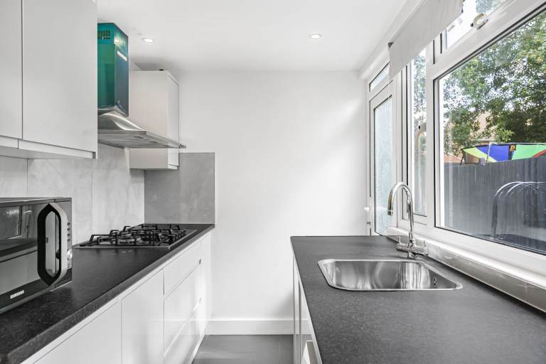 TOOTING Ensuite Room ALL BILLS INCLUDED 