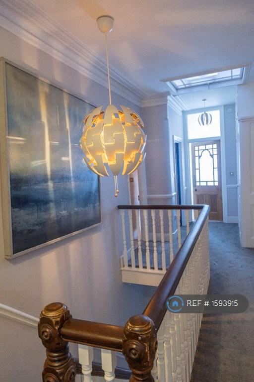 3 bedroom house in Granville Road, London, N12 (3 bed) (#1593915)