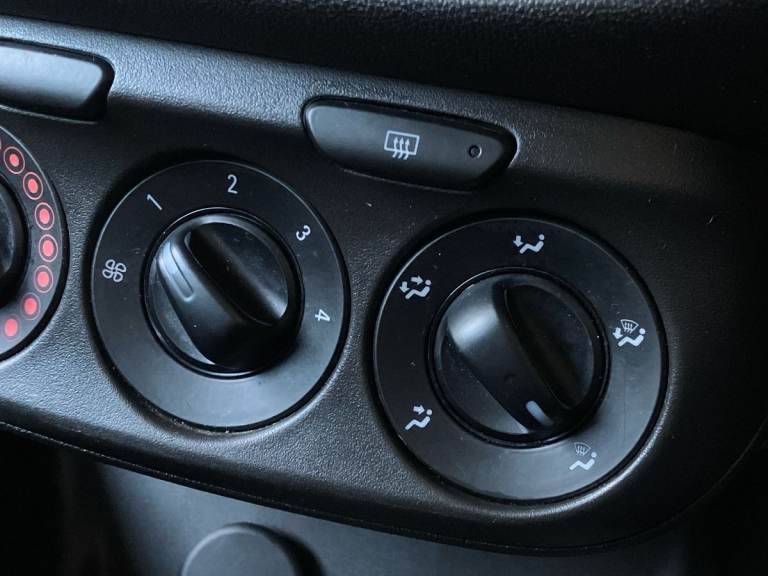 2019 Vauxhall Corsa 1.4 [75] Active 3dr Hatchback PETROL Manual