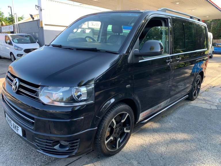 2015 Volkswagen Transporter Sportline 2.0 BiTDI Sportline T32 Kombi 4dr Diesel DSG L1 H1 (214 g/k...