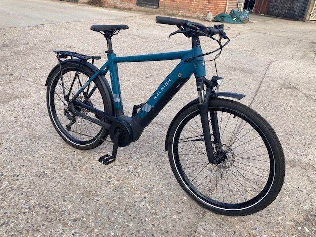 Raleigh Centros