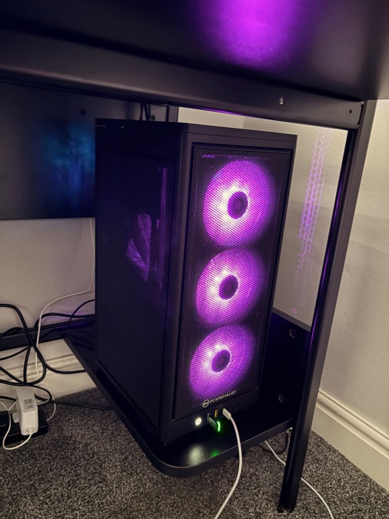 HIGH END GAMING PC (WHOLE SETUP), £1,500.00 for Sale in Trafford ...