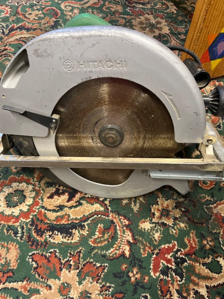 Hitachi c9u heavy duty saw 240v