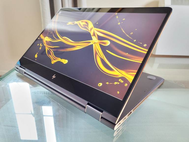 ❤️ HP Spectre X360 15" 4K Touchscreen i7-8550U 16GB RAM 1TB SSD 2-in-1 NVIDIA Gaming Laptop Tablet