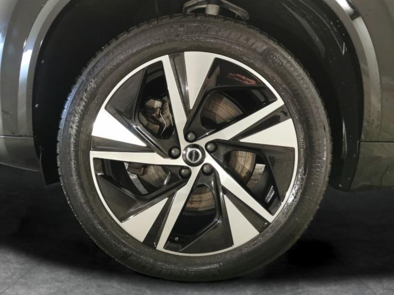 2019 Volvo XC90 2.0h T8 Twin Engine 11.6kWh R-Design SUV 5dr Petrol Plug-in Hybrid Auto 4WD Suv P...