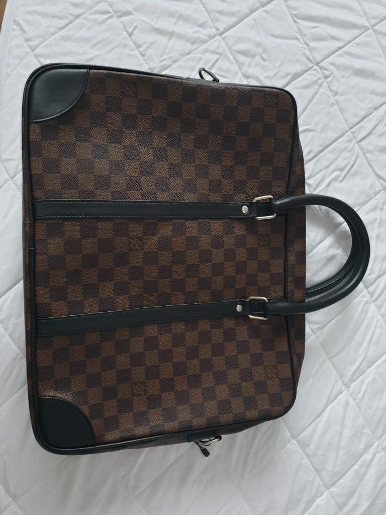 Lv bag for laptop
