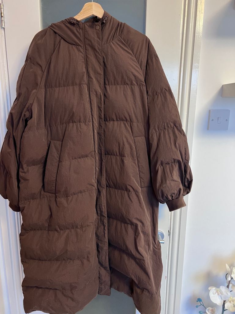 Women’s Per Una brown down coat. Size 18