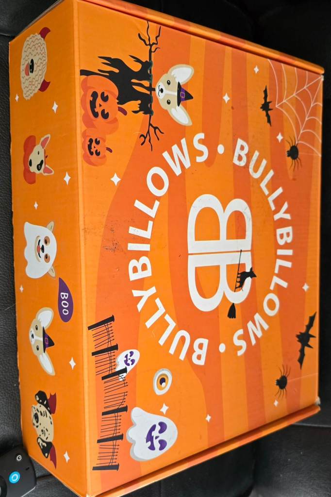 Grab a bargain ....brand new in box BullyBillows Harness.