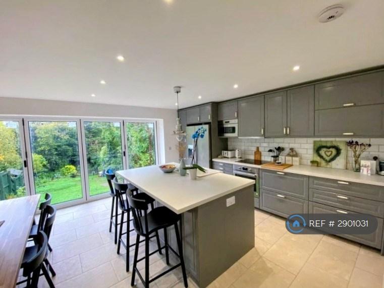 5 bedroom house in Ambleside Drive, Oxford, OX3 (5 bed) (#2901031)