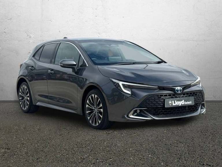 TOYOTA COROLLA 1.8 Hybrid Design 5dr CVT