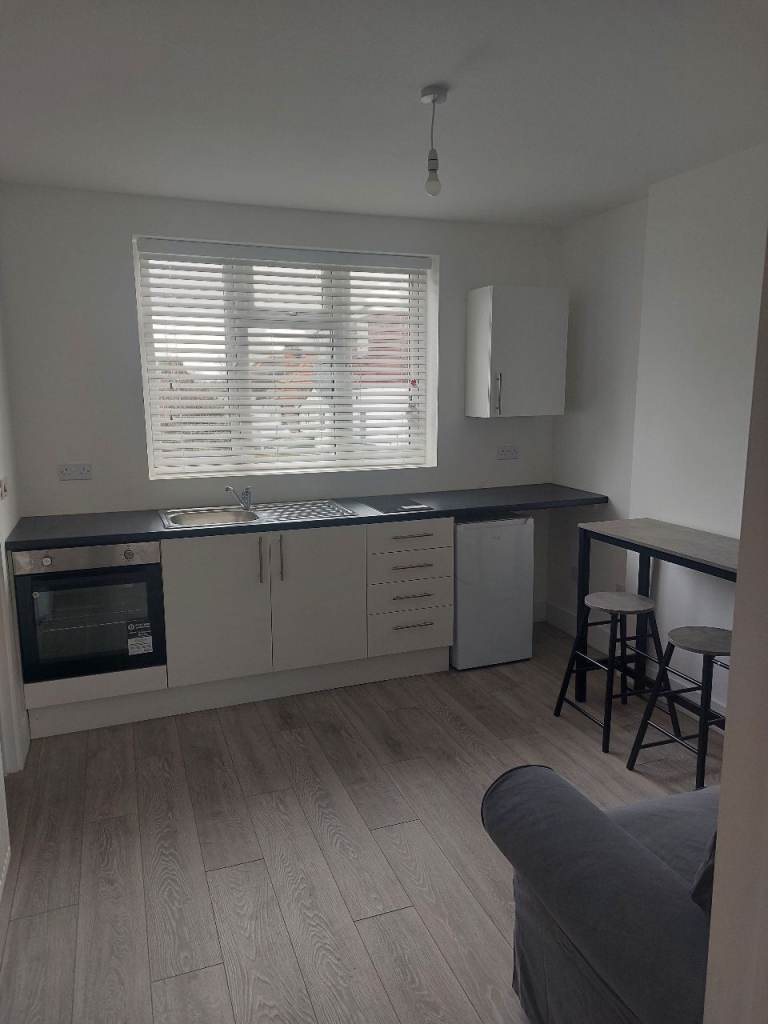 1 bedroom flat inclusive of bills