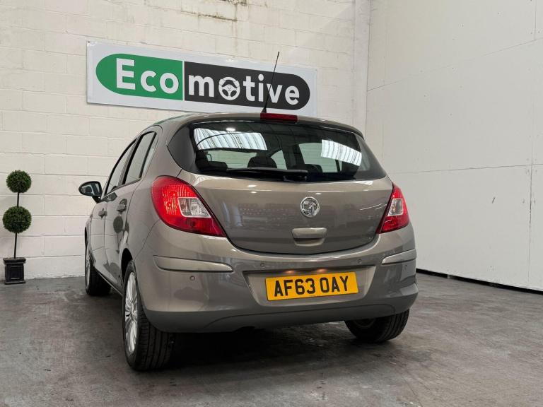 2013 Vauxhall Corsa 1.4 16V SE Auto Euro 5 5dr HATCHBACK Petrol Automatic