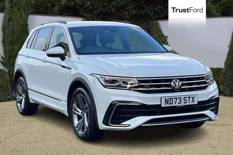 2023 Volkswagen Tiguan 2.0 TDI R-Line Edition 5dr DSG**REAR CAMERA - HEATED SEATS & STEERING WHEE...