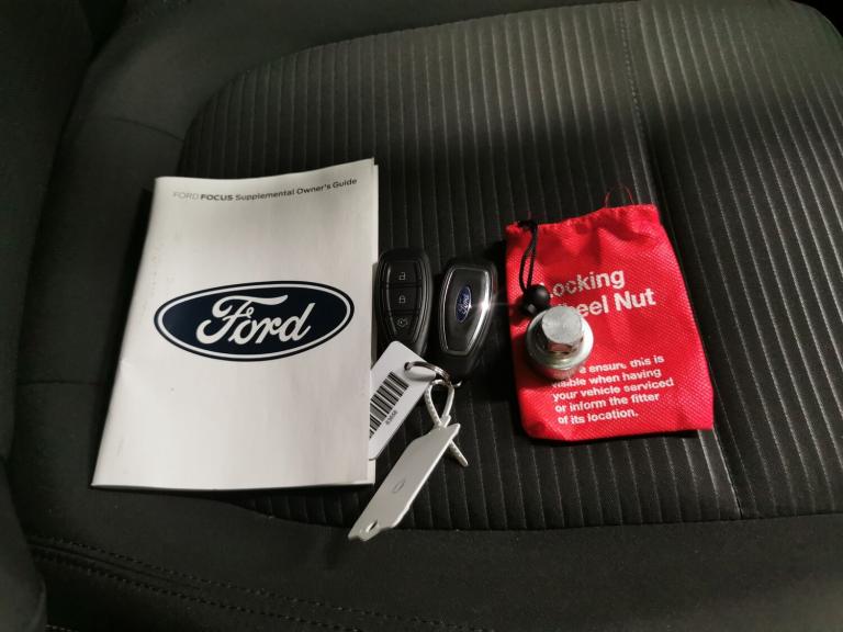 2022 Ford Focus 1.0 EcoBoost Hybrid mHEV 155 Titanium 5dr ESTATE PETROL Manual