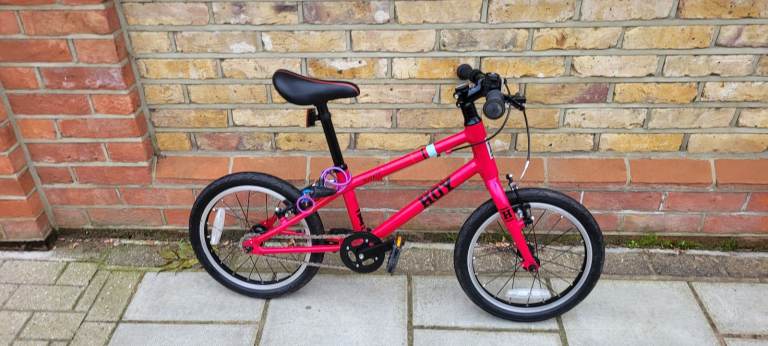 HOY Bonaly 16 Inch Wheel 2020 Kids Bike | red excellent condition and fully working
