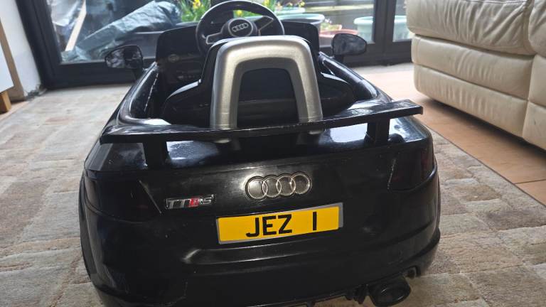 Kids electric sit on car