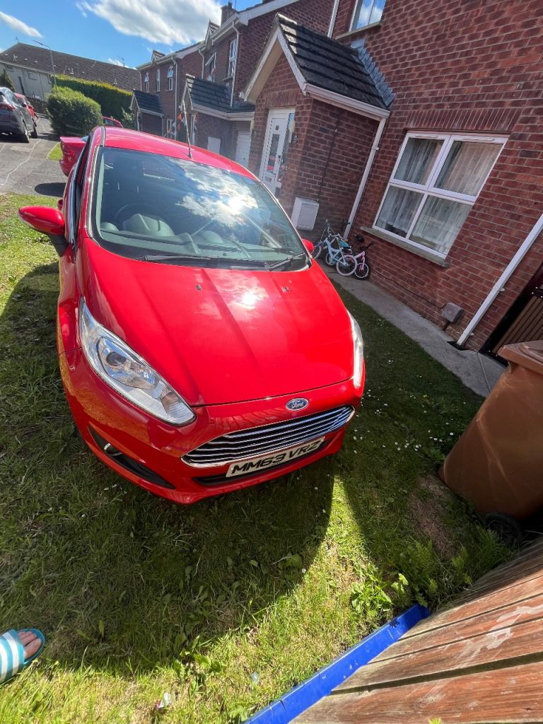 2014 ford fiesta