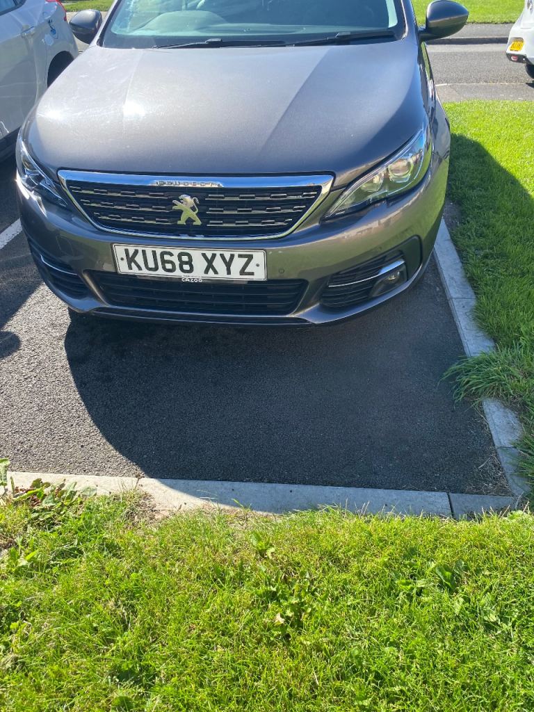 Peugeot, 308, Hatchback, 2018, Manual, 1199 (cc), 5 doors