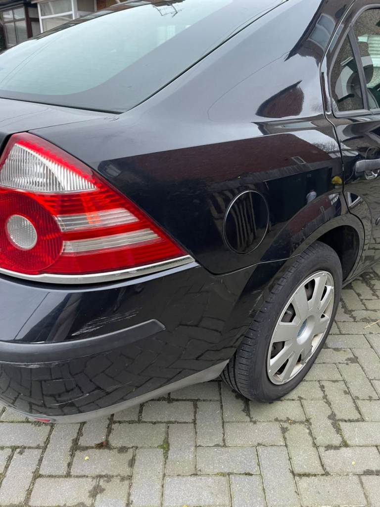 Ford, MONDEO, Hatchback, 2006, Manual, 1798 (cc), 5 doors