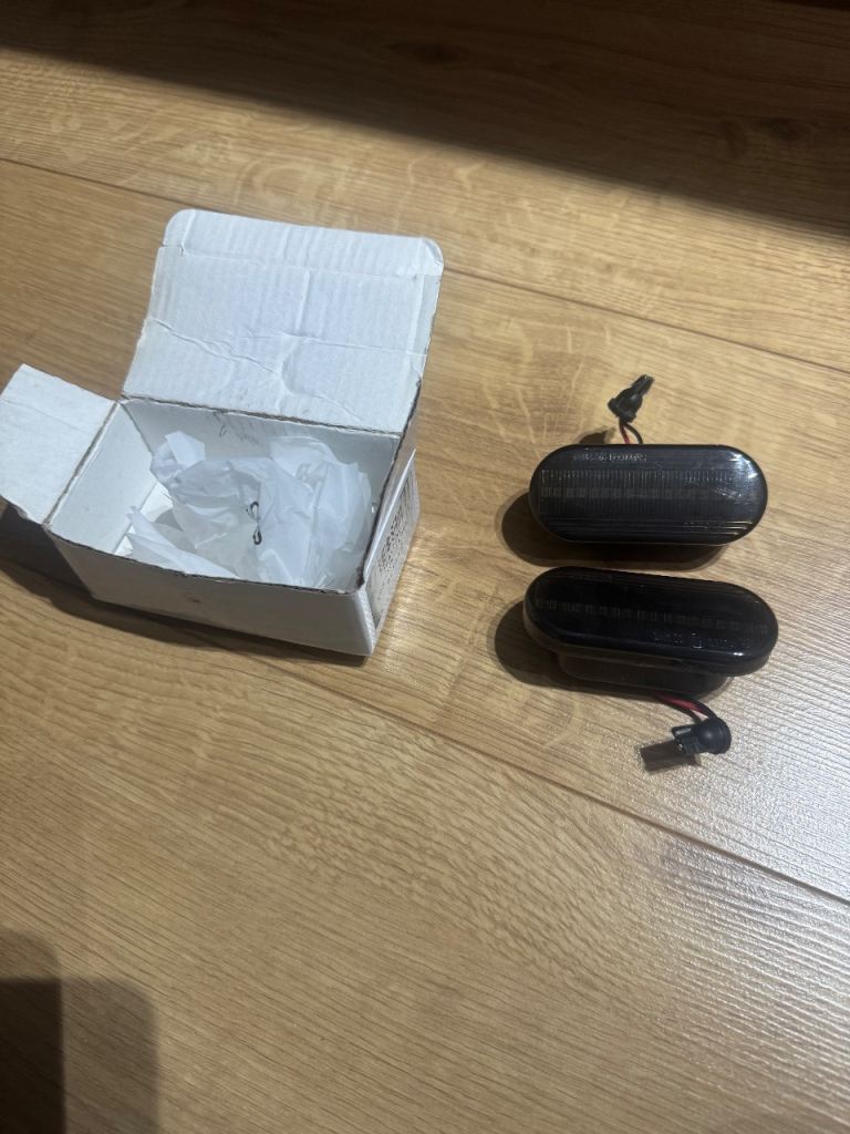 2x Dynamic LED Side Indicator