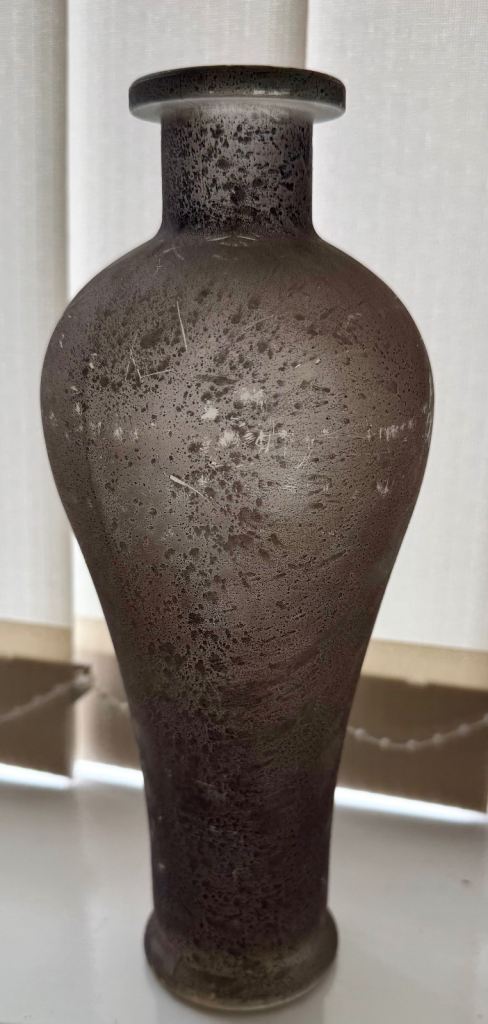 Decorative Glass Vase – Frosted Finish