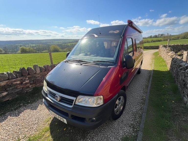 2004 NU Venture Caletta 2.3