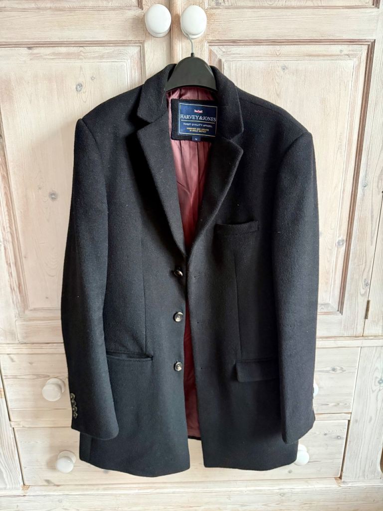 Harvey & Jones Men’s Black Wool Blend Overcoat Jacket – Size M – Smart Formal Coat