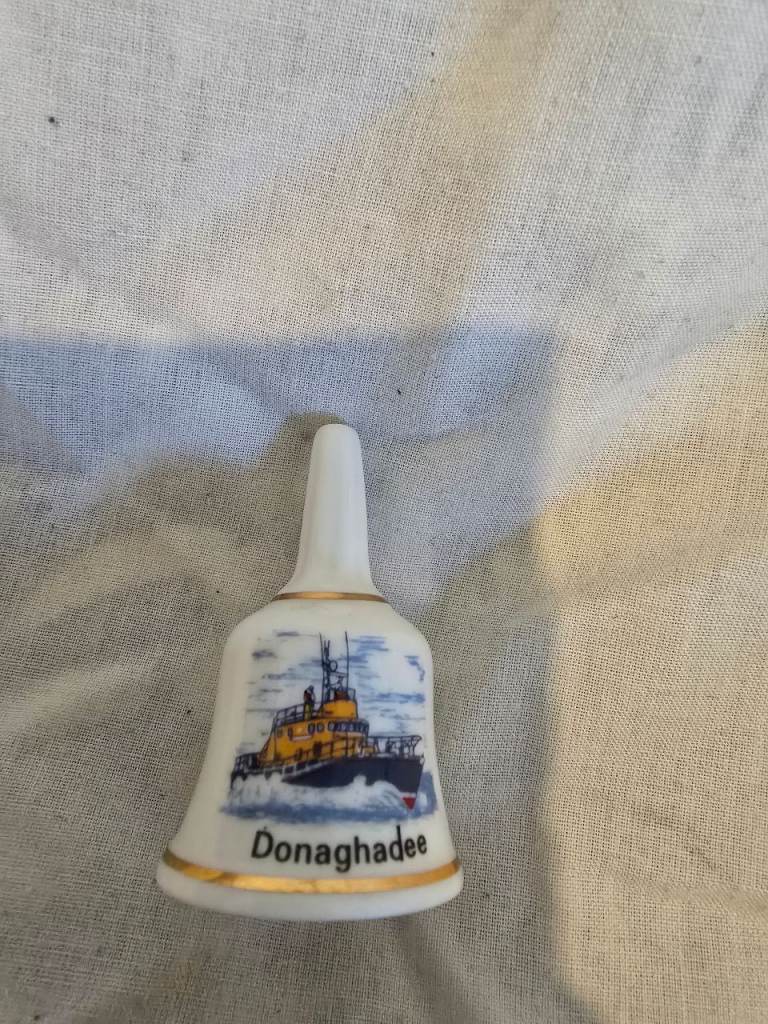 Small donaghadee bell, Forest china company 