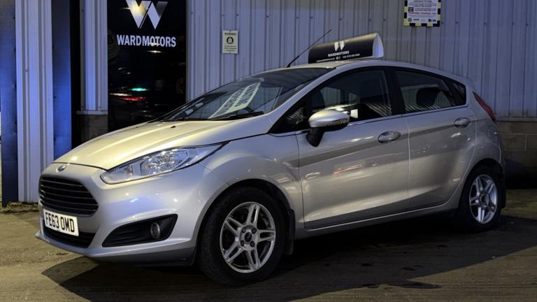 FORD FIESTA 1.0 T EcoBoost Zetec Silver 5dr LOWTAX+1 KEEPER+12 STAMPS 2014