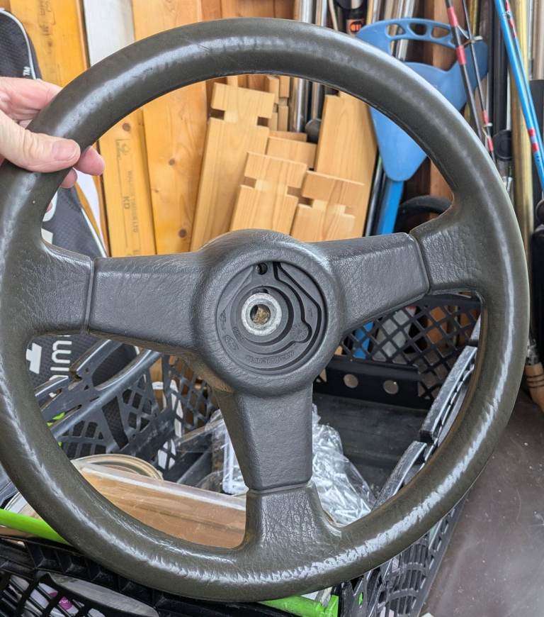 Ford vintage steering wheel 84AB-3600-CAW