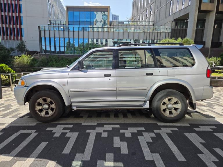 MITSUBISHI SHOGUN SPORT 2.5 TD DIESEL MANUAL EQUIPPE 5DR TOWBAR FITTED 4X4 SUV
