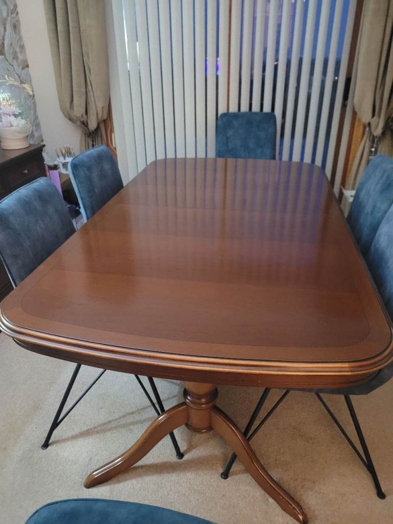 Dining table  G-Plan REDUCED 