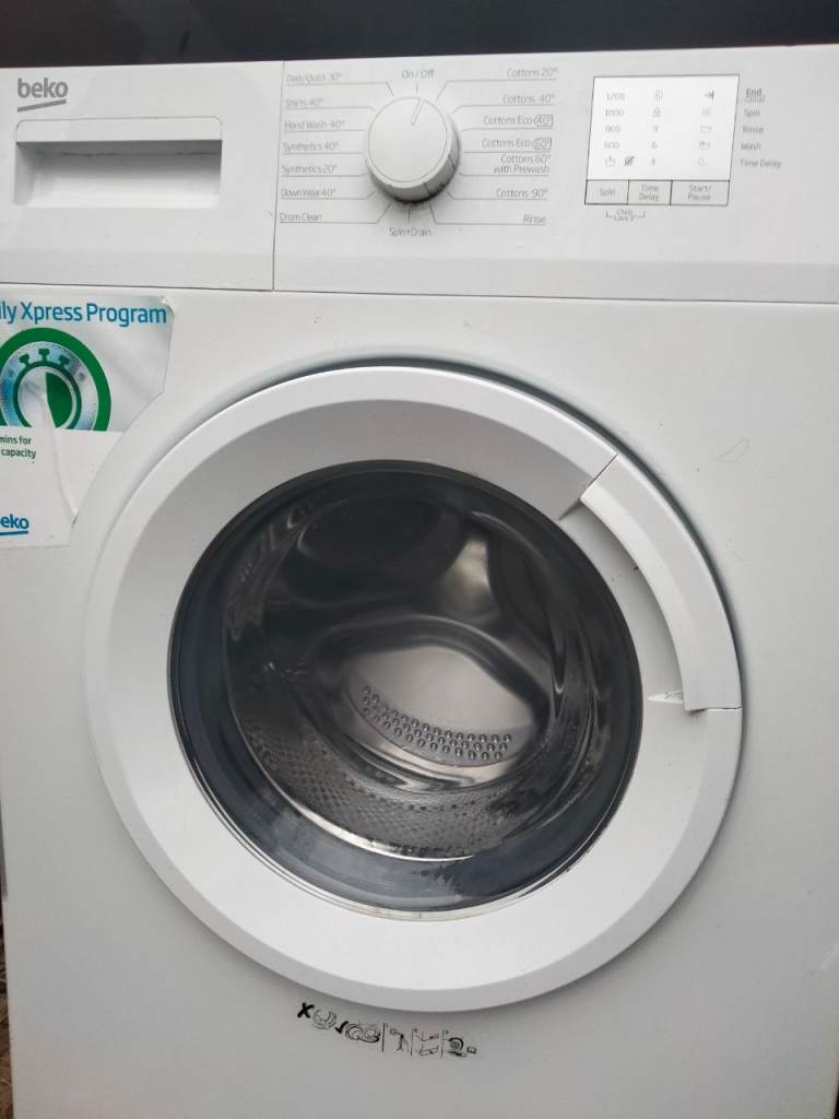 BEKO WASHING MACHINE 8KG