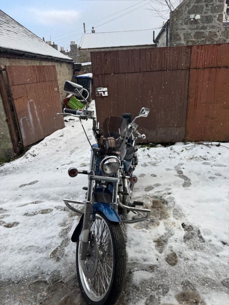 Suzuki, INTRUDER, 1991, 747 (cc)