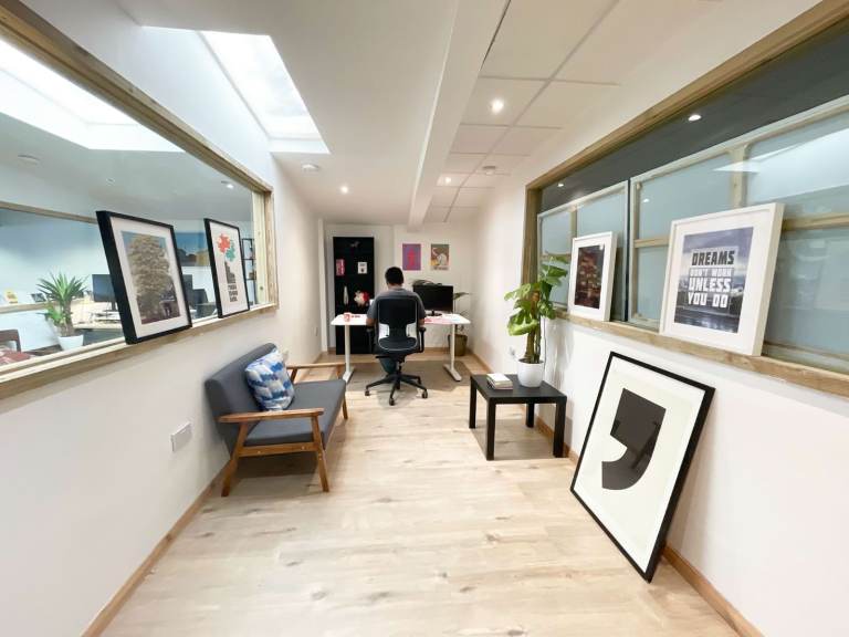 Creative Space | Beauty Room | Private Office | Artist Studio in Hackney Wick E9