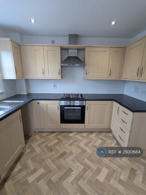 2 bedroom flat in Lowther Drive, Darlington, DL1 (2 bed) (#2930684)